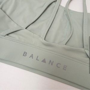 Balance athletica/ vitality quest sports bra size large